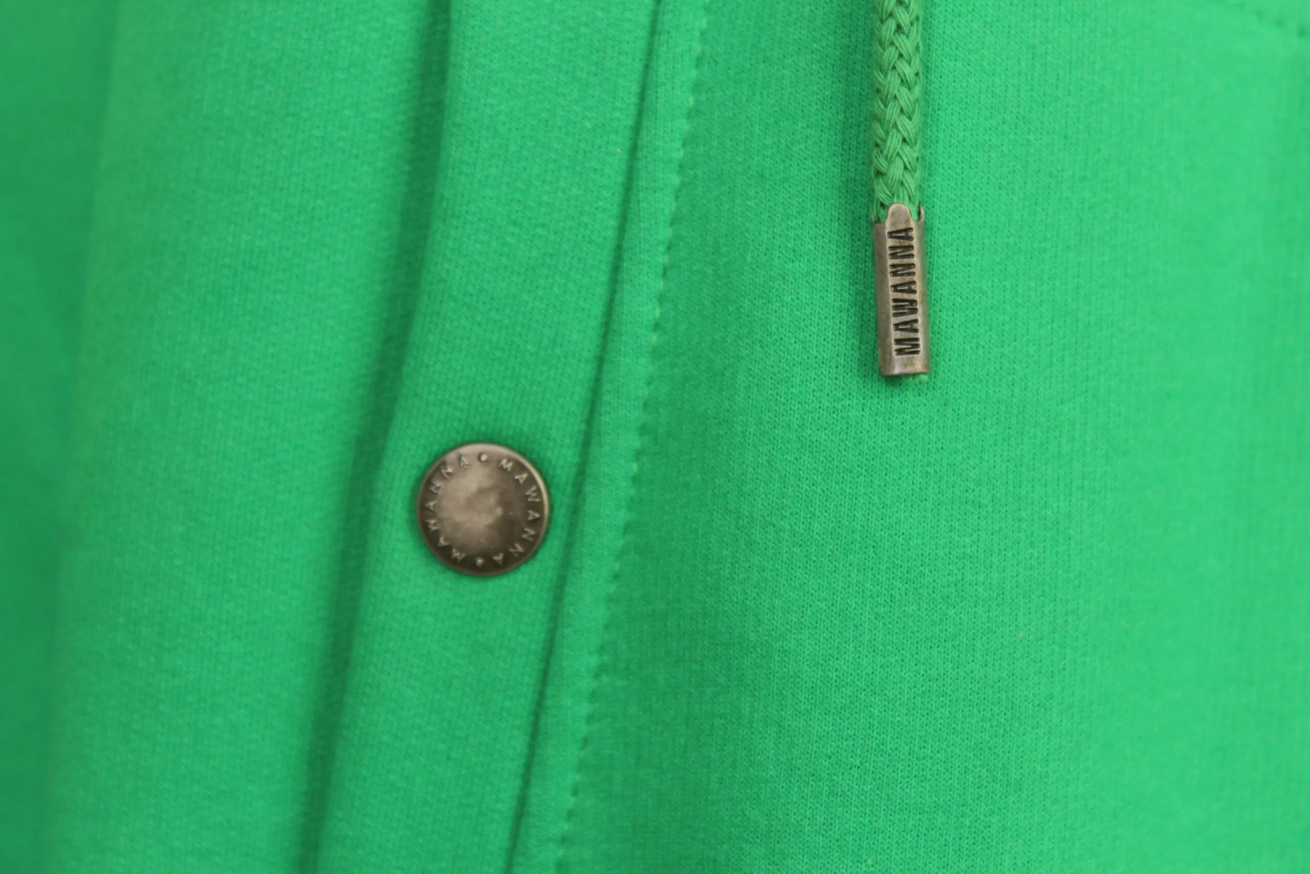 Polera Capucha – Verde Perico