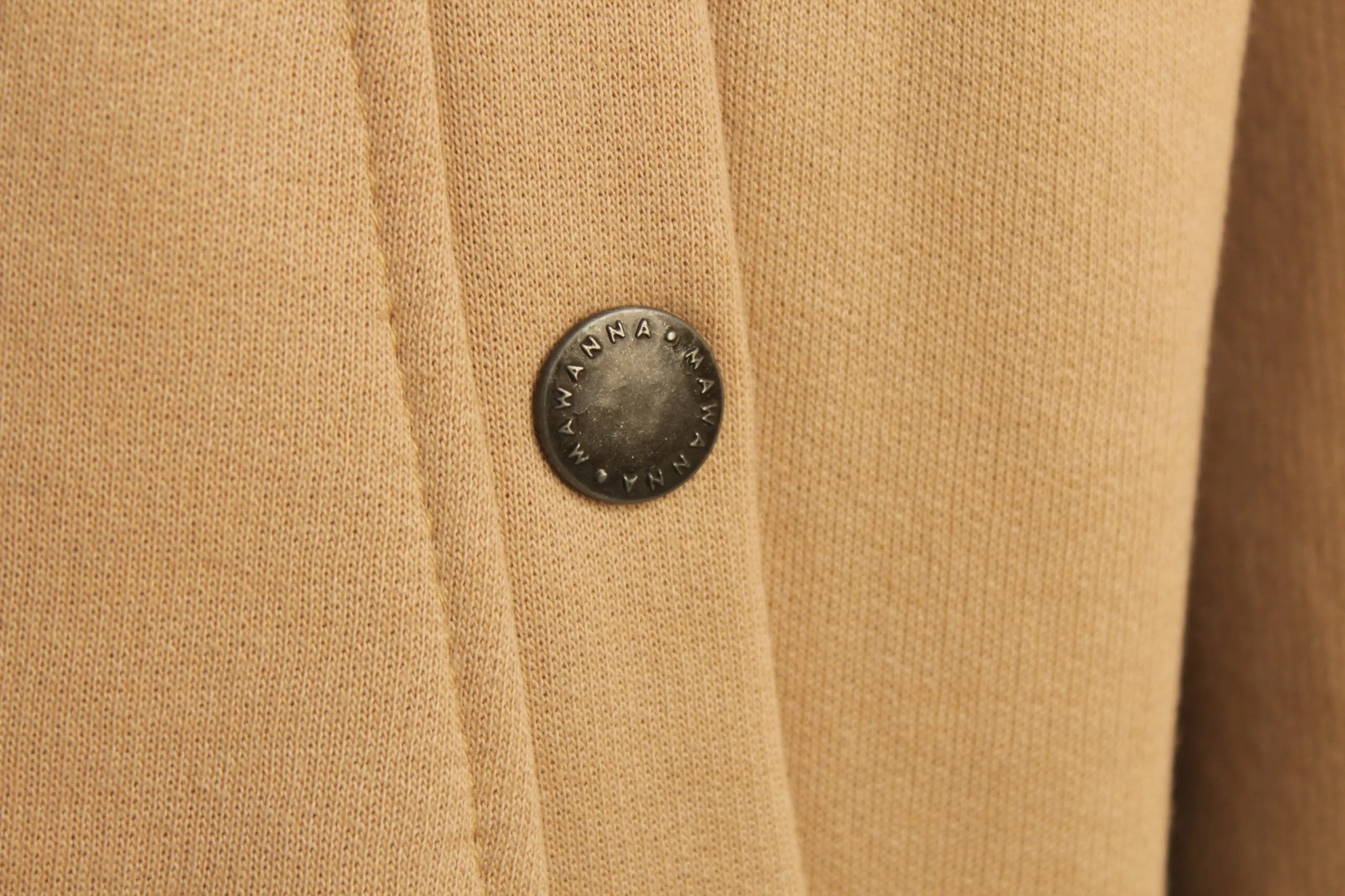 Polera Capucha – Camell