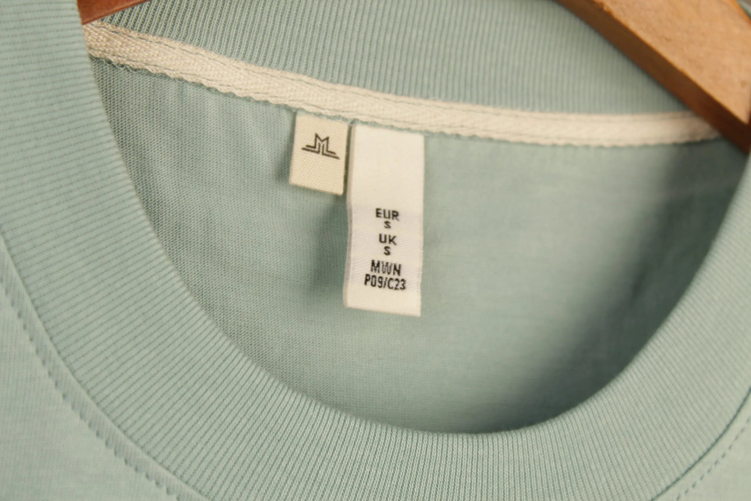 Línia Moz – Azul Angel